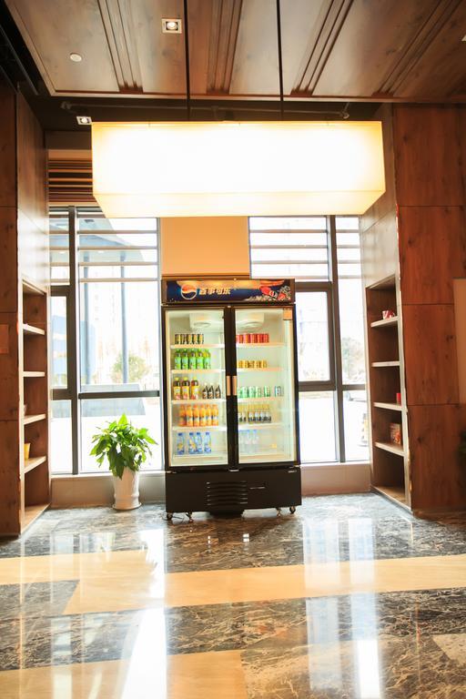 Отель Aloft Yancheng Яньчэн Экстерьер фото