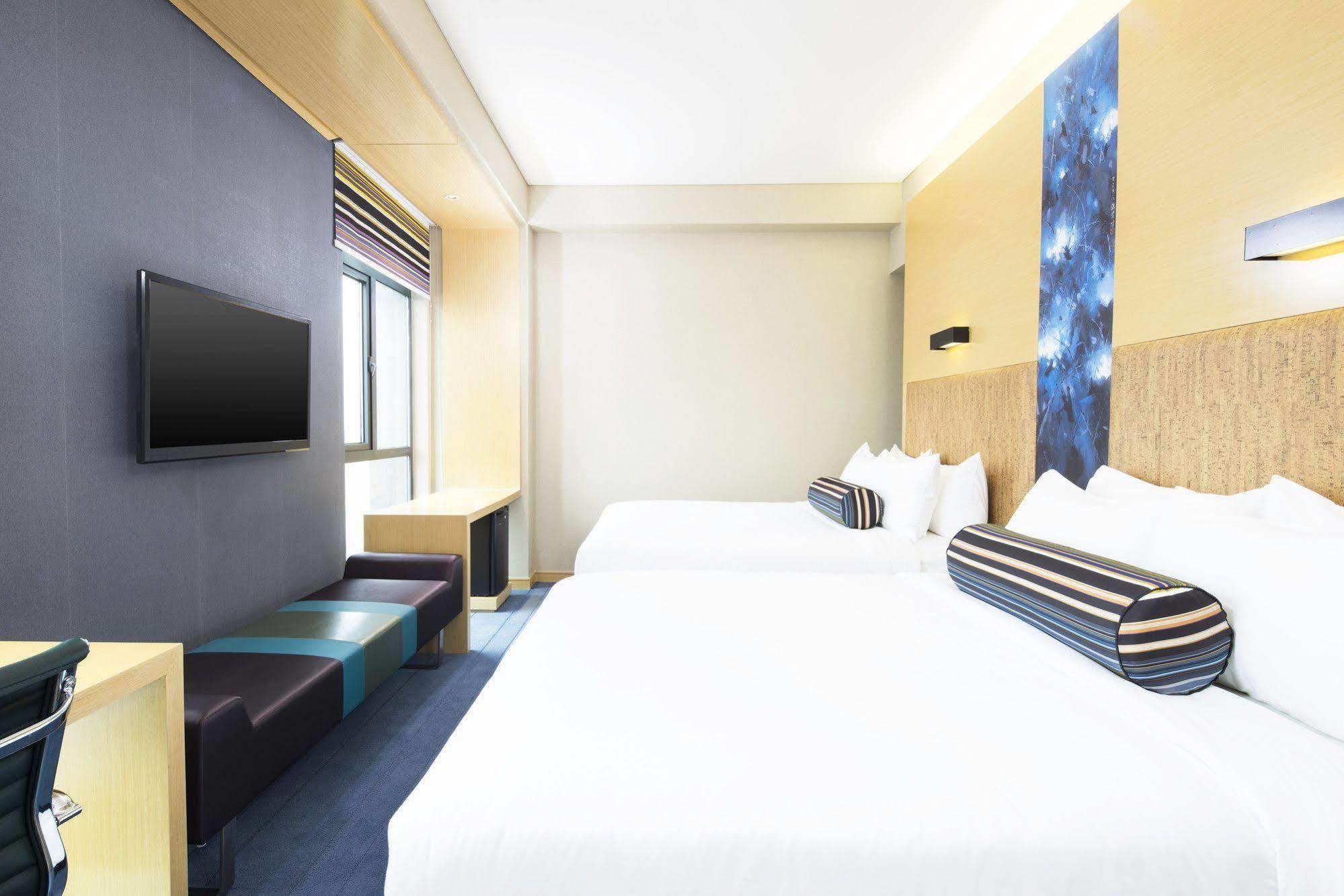 Отель Aloft Yancheng Яньчэн Экстерьер фото