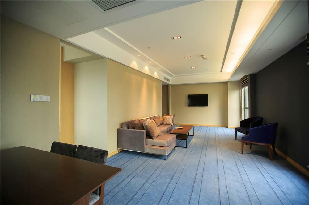 Отель Aloft Yancheng Яньчэн Экстерьер фото